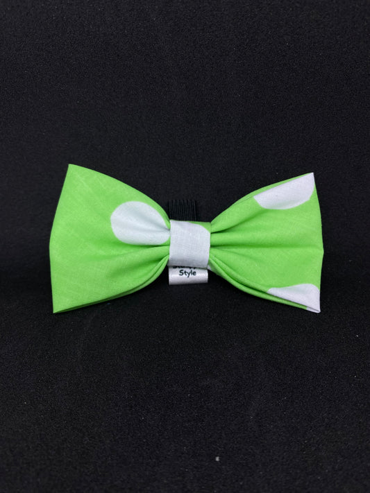 Green Spots Bow