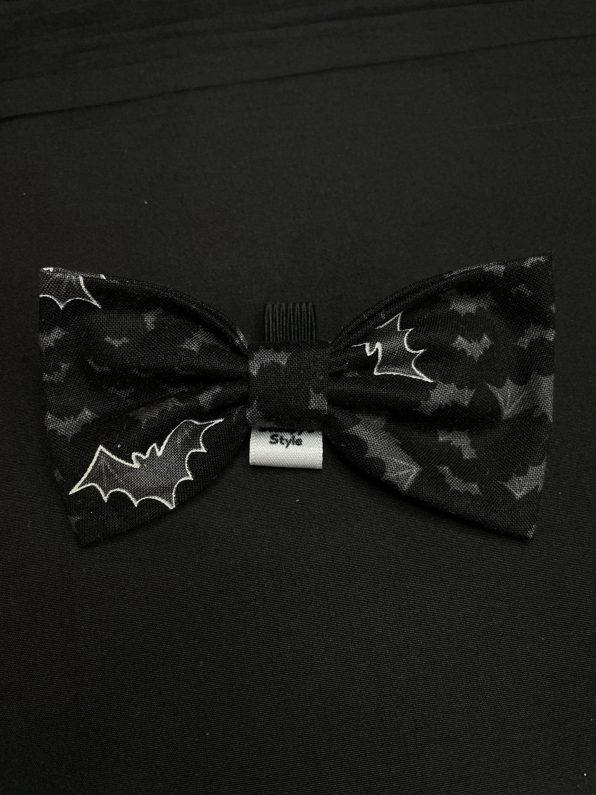 Black Bats Bow