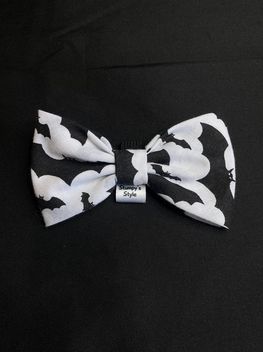 Black Bats Bow