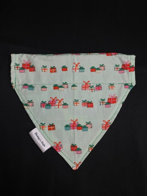 Christmas Presents - S/M